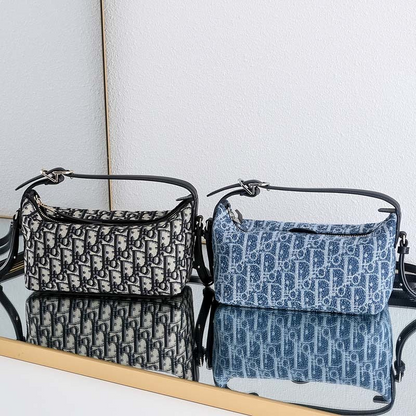 LDP66 Bag 22x13x9.5cm Shoulder bags