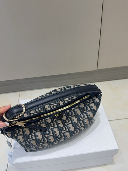 LDP67 Bag 22cm Shoulder bags