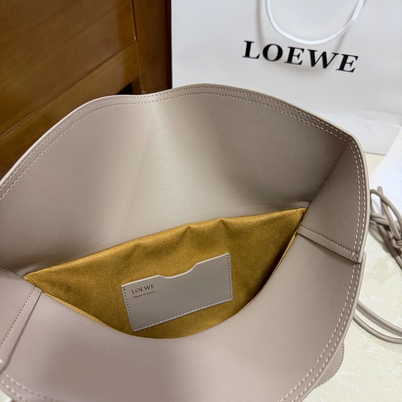LLP338 bag 26×18×13cm Shoulder bags