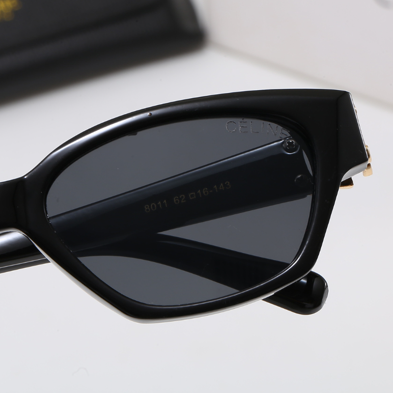 8011  Sunglasses with box