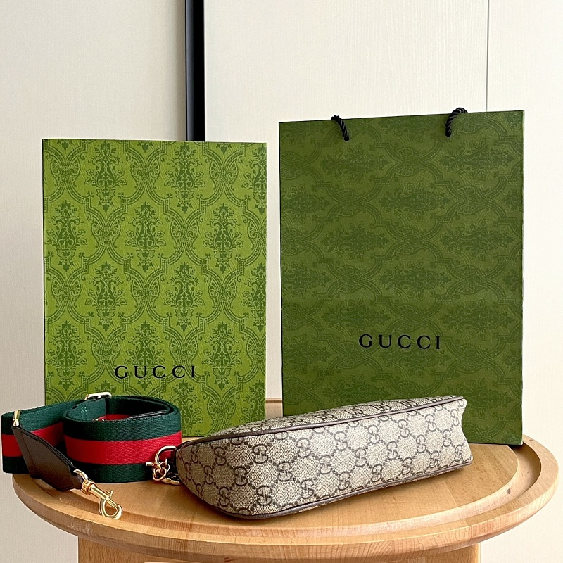 LGP110 bag 25X15.5X6cm Shoulder bags