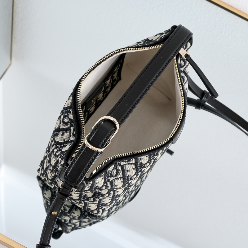 LDP66 Bag 22x13x9.5cm Shoulder bags