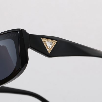 6008 Sunglasses with box