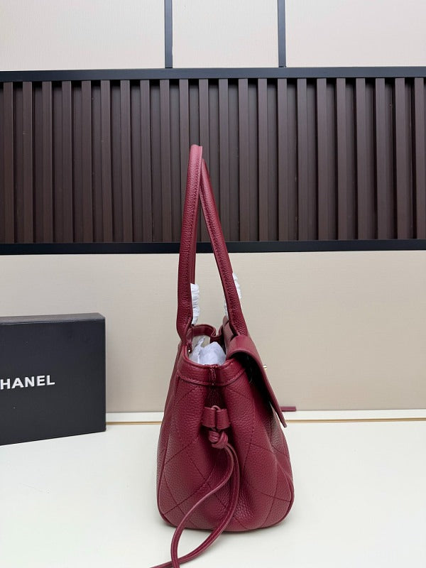 LCP136  Bag 33-17-13CM Shoulder bag