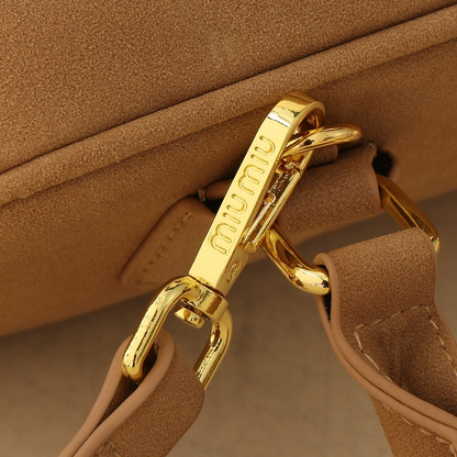 LMP21 bag 22-8-11cm Hand bag