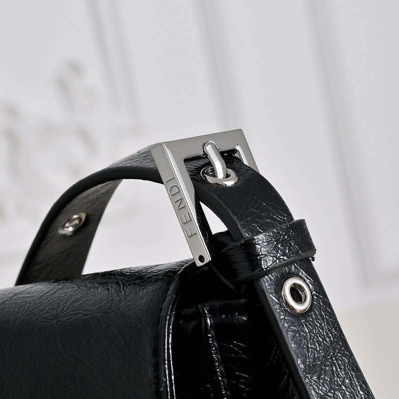 LFP31 bag 26-15-4CM Shoulder bags