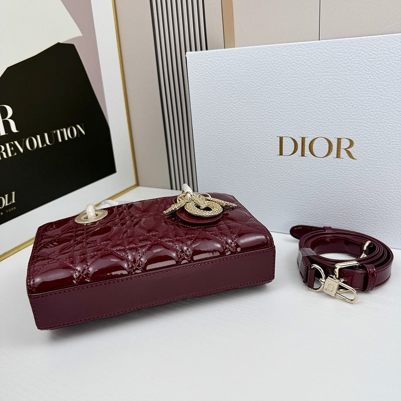 LDP60 bag 22-13-4cm Hand bag