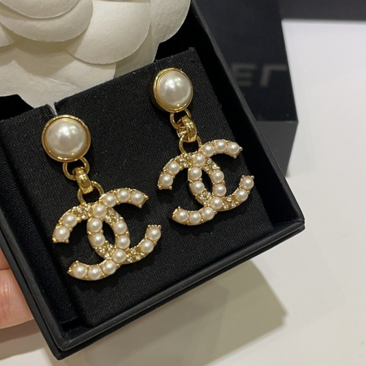 CHE88  Women's rhinestone pearl double C pendant earrings jewelry
