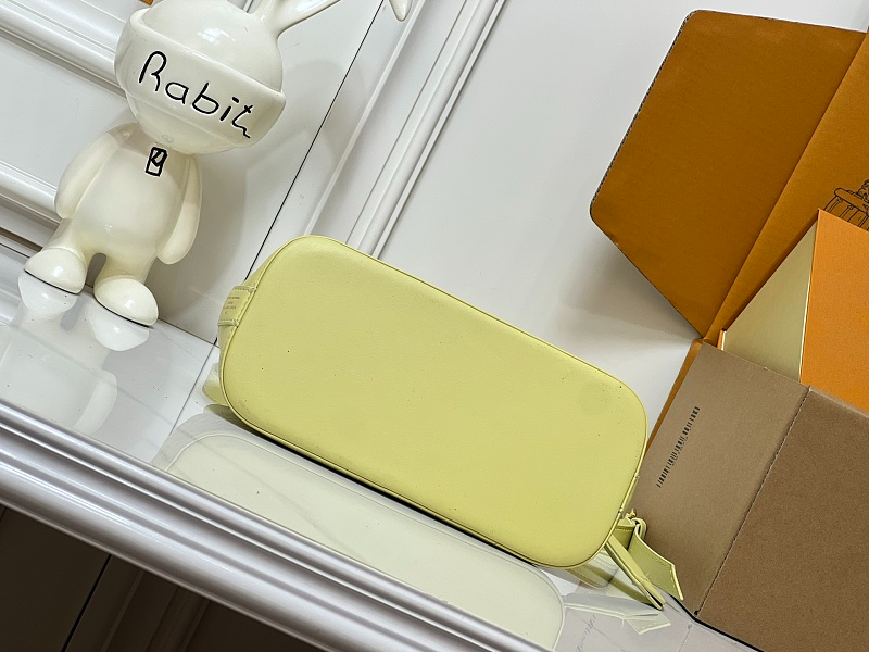 LLP315 bag 23.5-17.5-11.5CM Hand bag