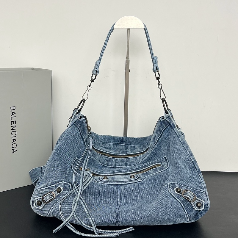 LBP16 Bag 39×26×16cm Shopping bag