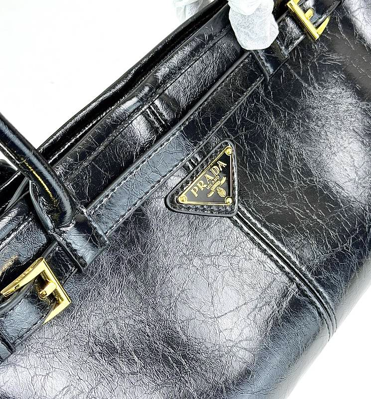 LPP42 bag 32-16-12cm Hand bag