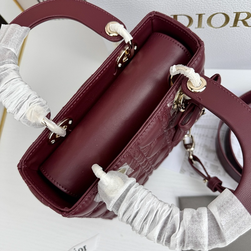 LDP31 bag 20-17-8cm Hand bag