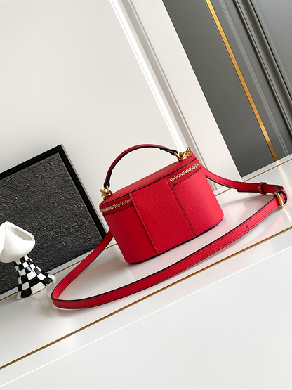 LVP2 bag17-10- 9cm  Shoulder bags