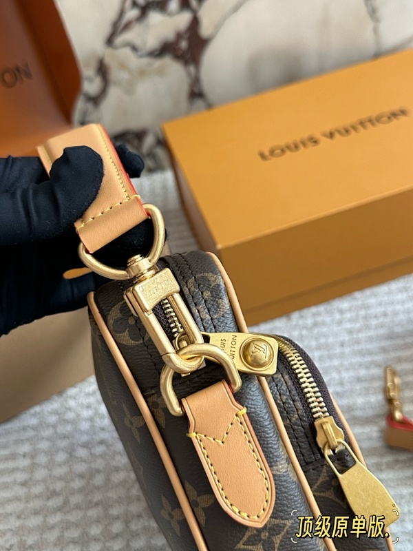 MLP76 Leather bag 21-16CM  Bags