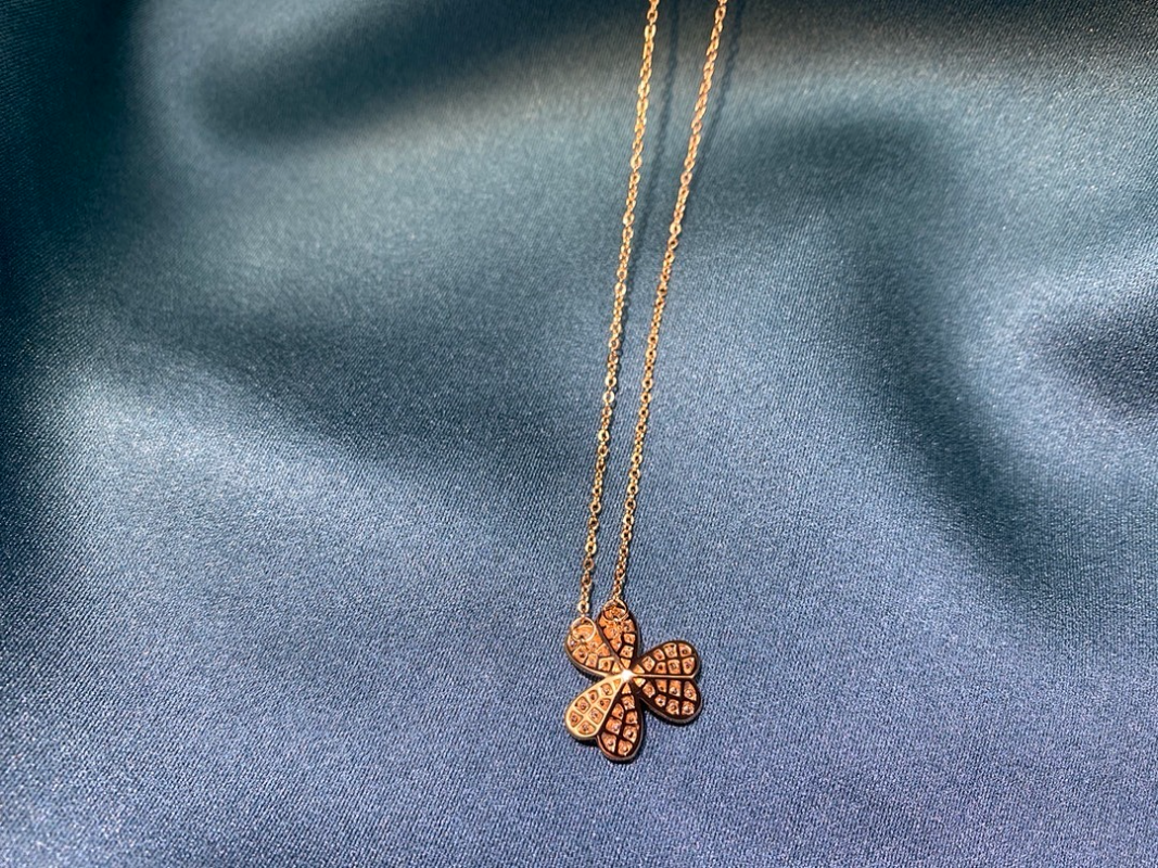 VAN64  Women's New Starry Sky Necklace Jewelry