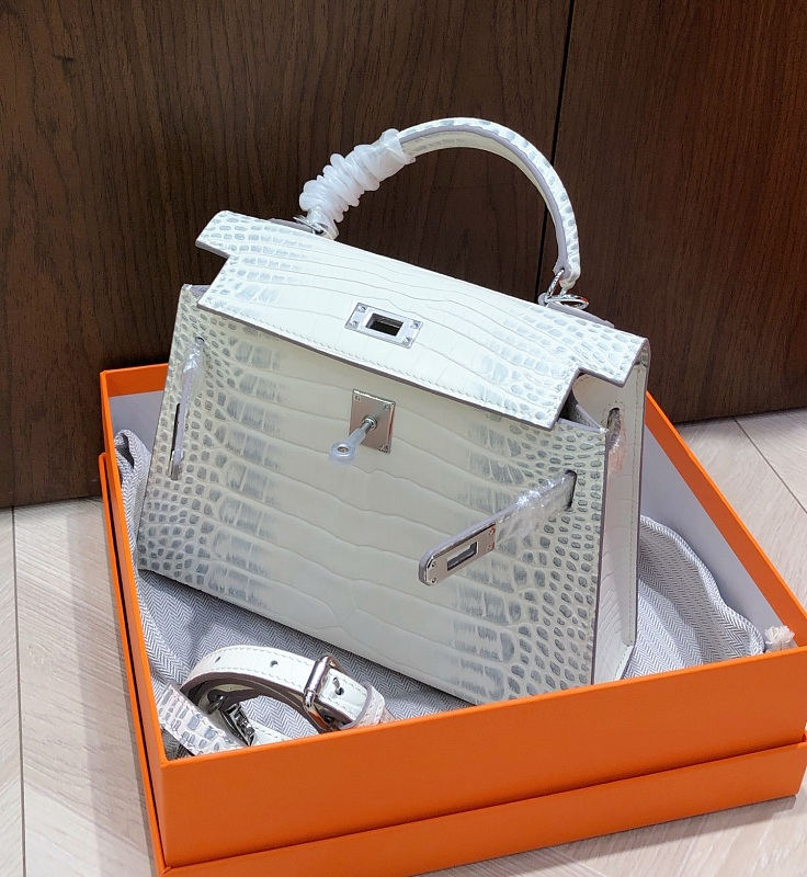 LHP15  Bag 22-7-16CM Handbag Bags