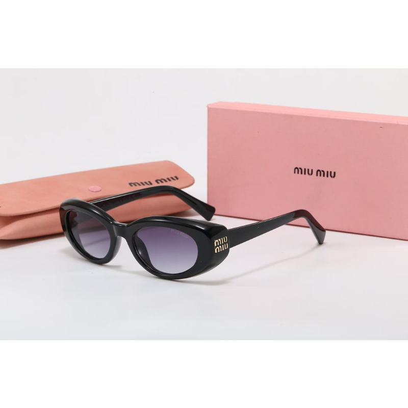88971   Sunglasses with box