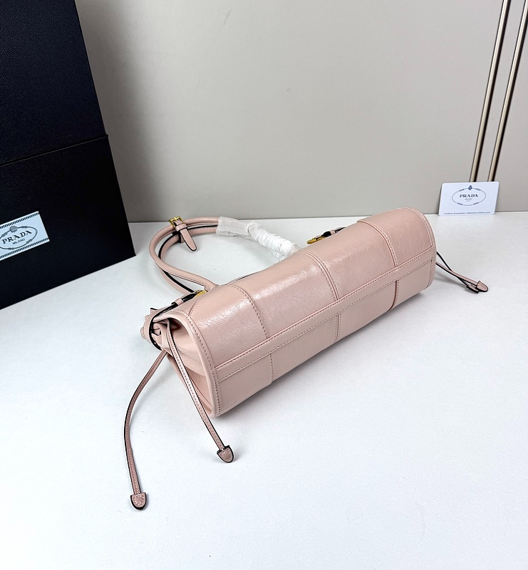 LPP42 bag 32-16-12cm Hand bag