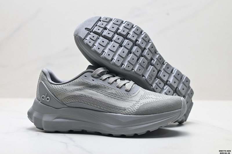 AAS2 Man and women 36-45 shoes with box