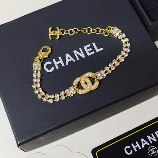 L193  Ladies' diamond bracelet jewelry