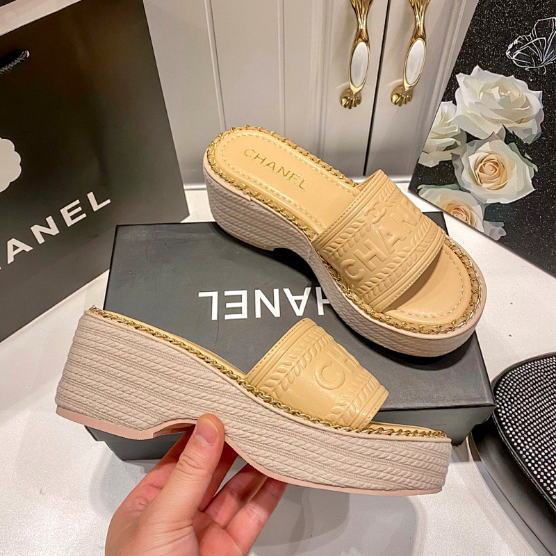 MCS1 Synthetic Leather slippers 35-40 Shoes With box