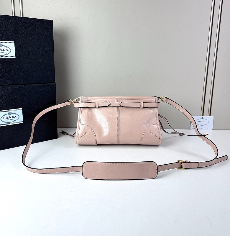 LPP41 bag 26-14-12cm Shoulder bags