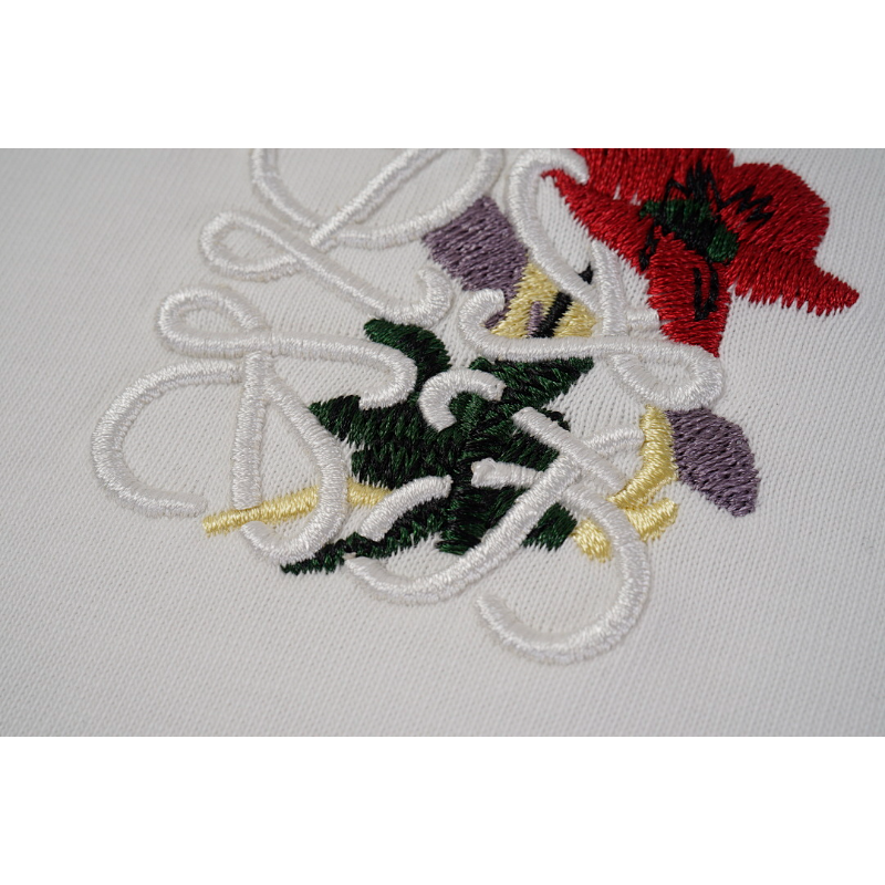 LOC46  New men's and women's summer pure cotton tops with T embroidery clothing