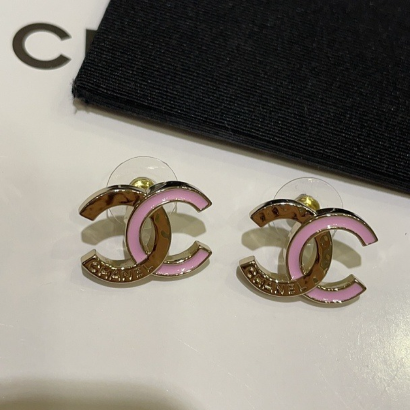 CHE87  Women's 24B Pink Enamel Splicing Double C Earnail Jewelry