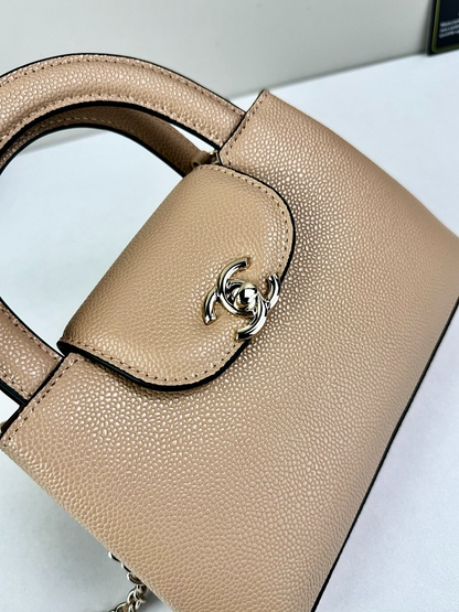 LCP112 bag 20-13-7cm  Shoulder bags