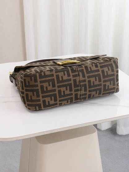 LFP52 bag 29-21-12CM 26-15-4CM Hand bag