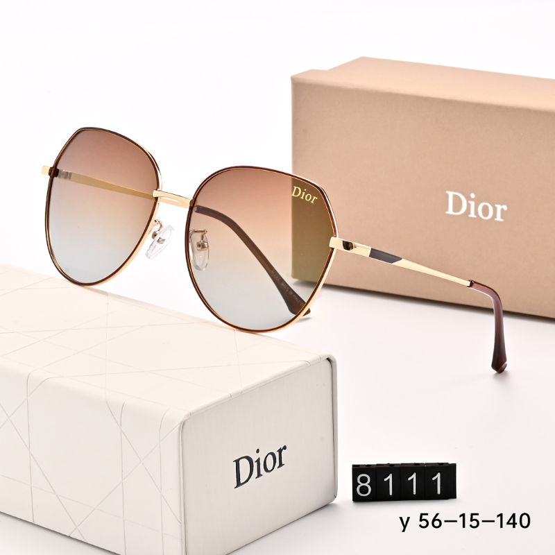 8111 Sunglasses with box