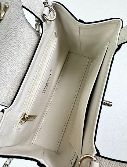 LCP112 bag 20-13-7cm  Shoulder bags