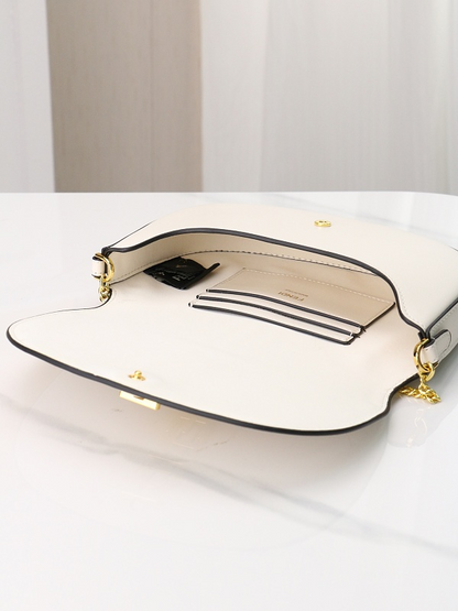 LFP44  bag 21-4-11cm Shoulder bags