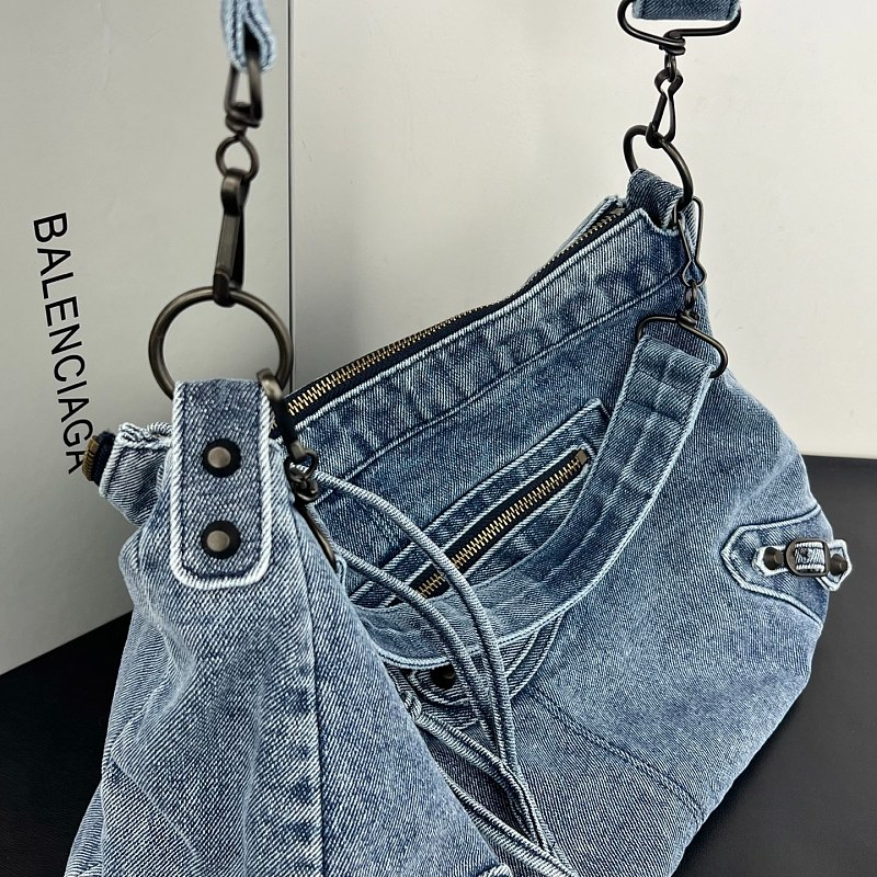 LBP16 Bag 39×26×16cm Shopping bag