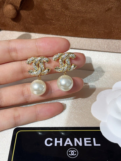 A1249  Women's new fashionable earring jewelry