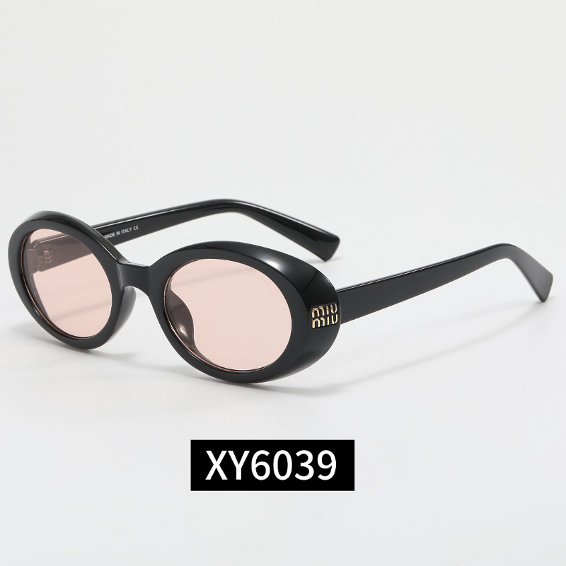 6039  Sunglasses with box
