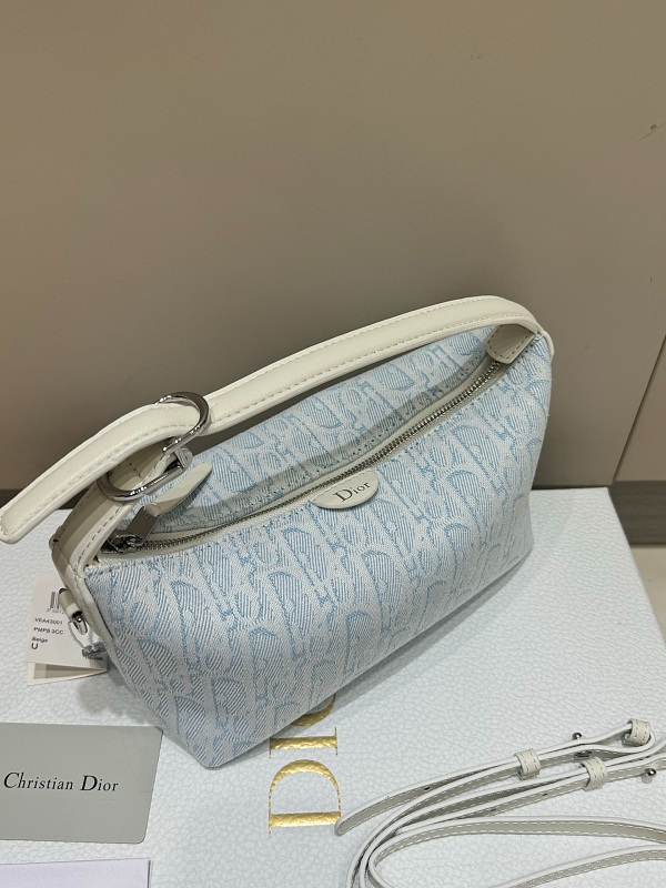 LDP67 Bag 22cm Shoulder bags