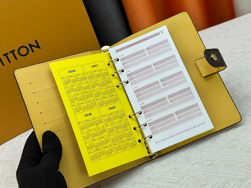 LLP251 Notebook 11.5-8.5-4.0CM  with box