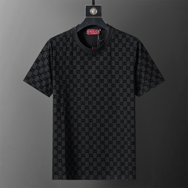 GUC8  New men's short sleeved polo top+shorts clothing