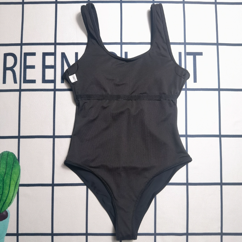 MLPR1  New women's summer bikini beach swimsuit one-piece