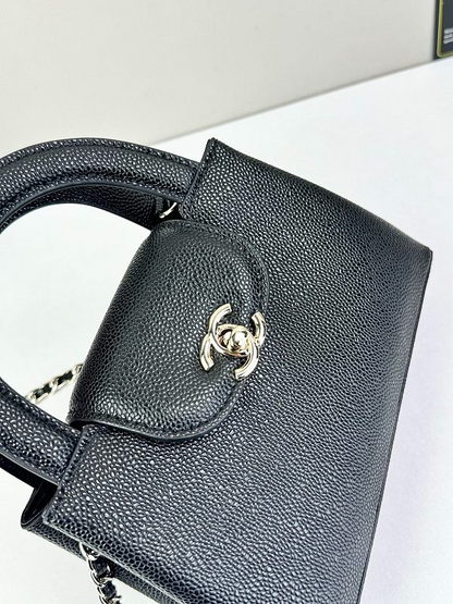 LCP112 bag 20-13-7cm  Shoulder bags