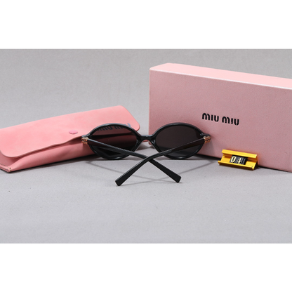 04  Sunglasses with box