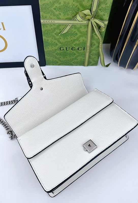 LGP65 bag 28-18-9cm Shoulder bags