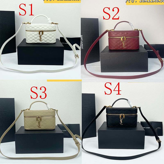 LYP46 bag 18-11-6.5cm  Shoulder bags