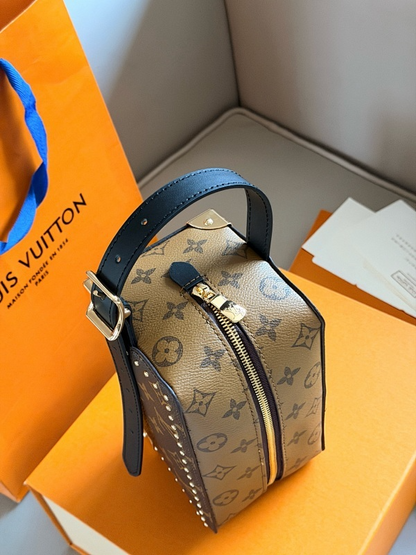 MLP85 Leather shoulder bag 12-19CM  Bags