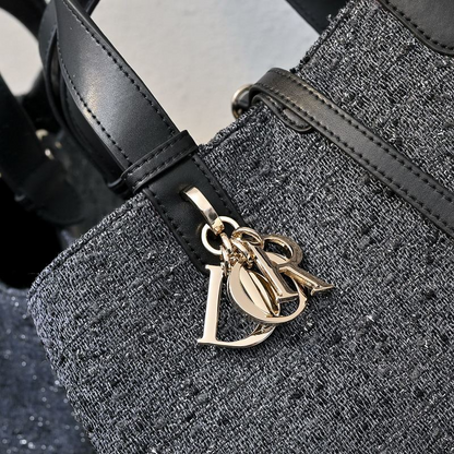 LDP70 bag 28.5-19-21cm Hand bag