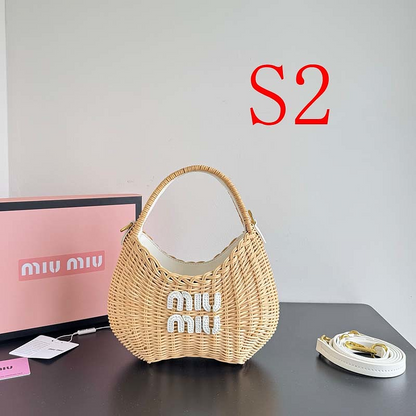 LMP17 bag 23-24-7cm Hand bag