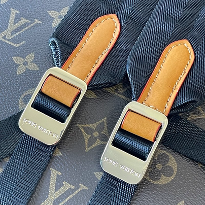 LLP305  Bag 30-39-19CM Backpack