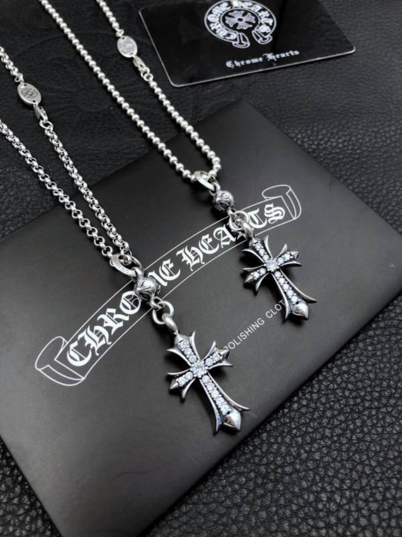 CHSN1  Classic men's and women's diamond studded cross necklace jewelry