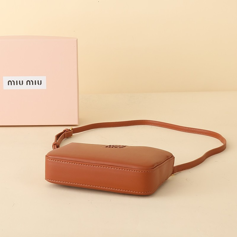 LMP20 bag 20-4-13CM Hand bag